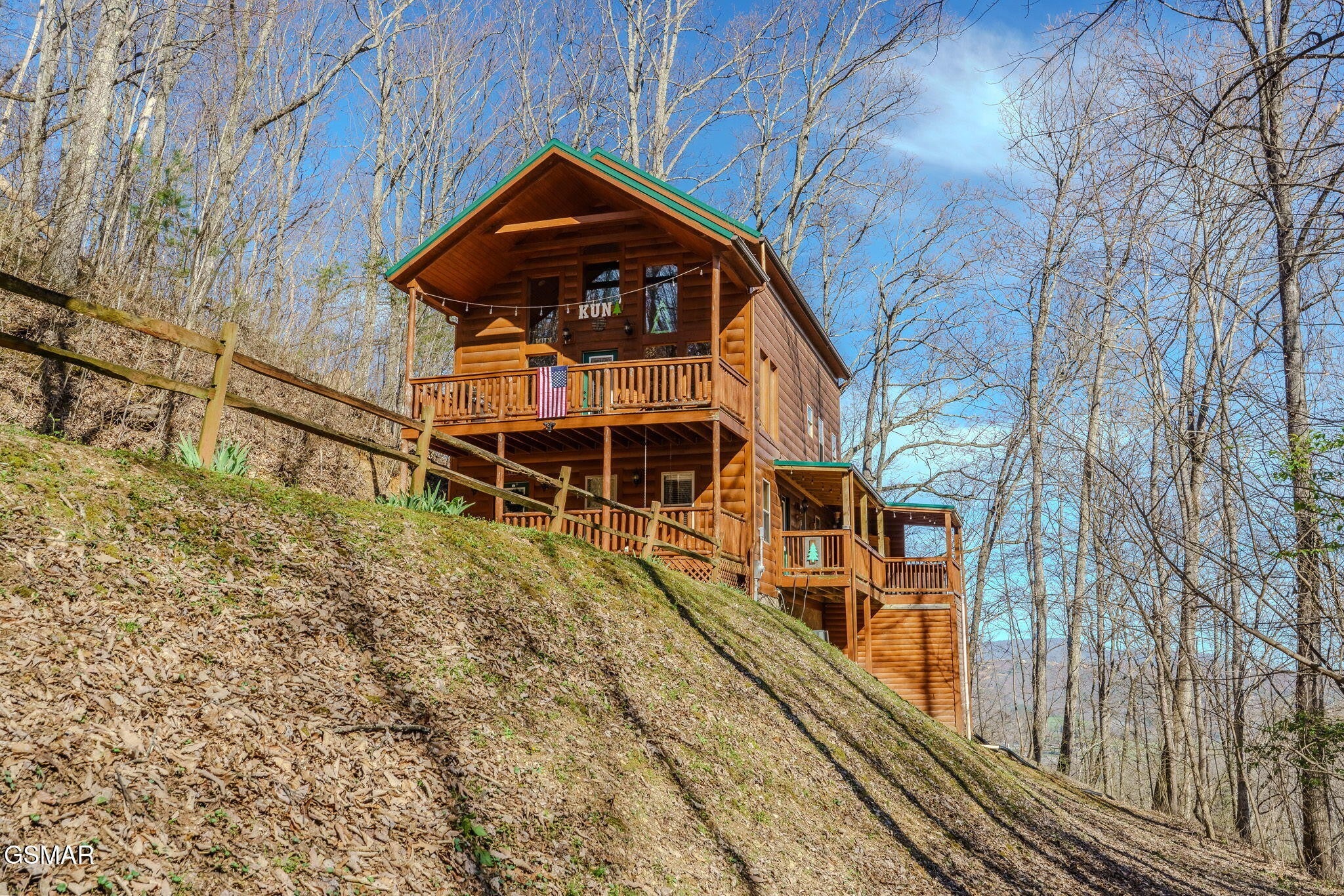 3538 Wolf Way