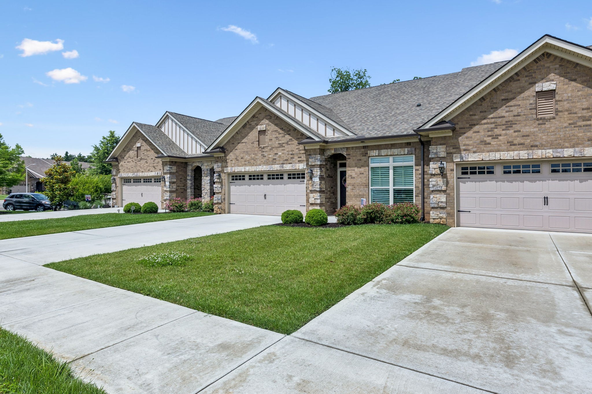 2105 Palmetto Ln