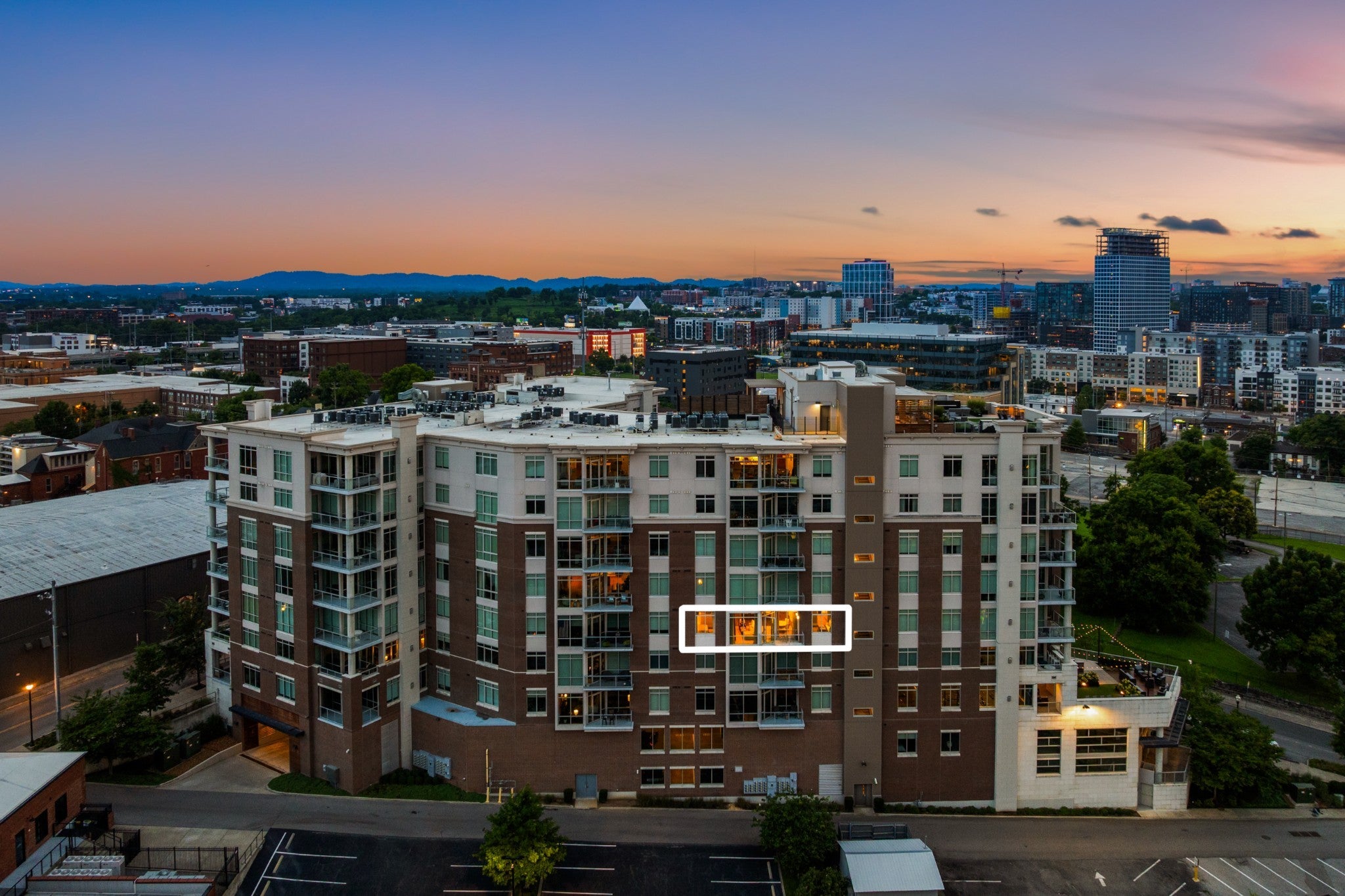 20 Rutledge St 303