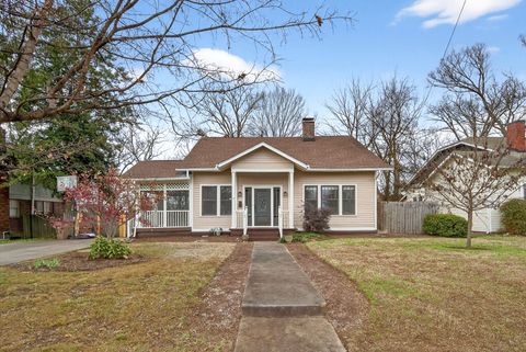 909 N 14th St Nashville TN 37206