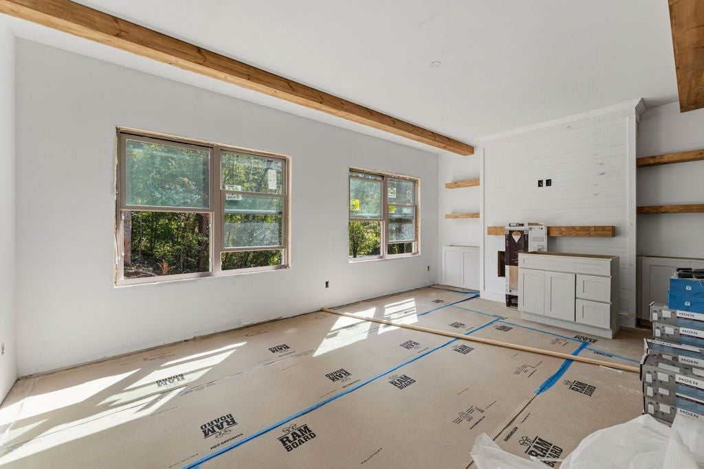 812 Powdermill Road 2