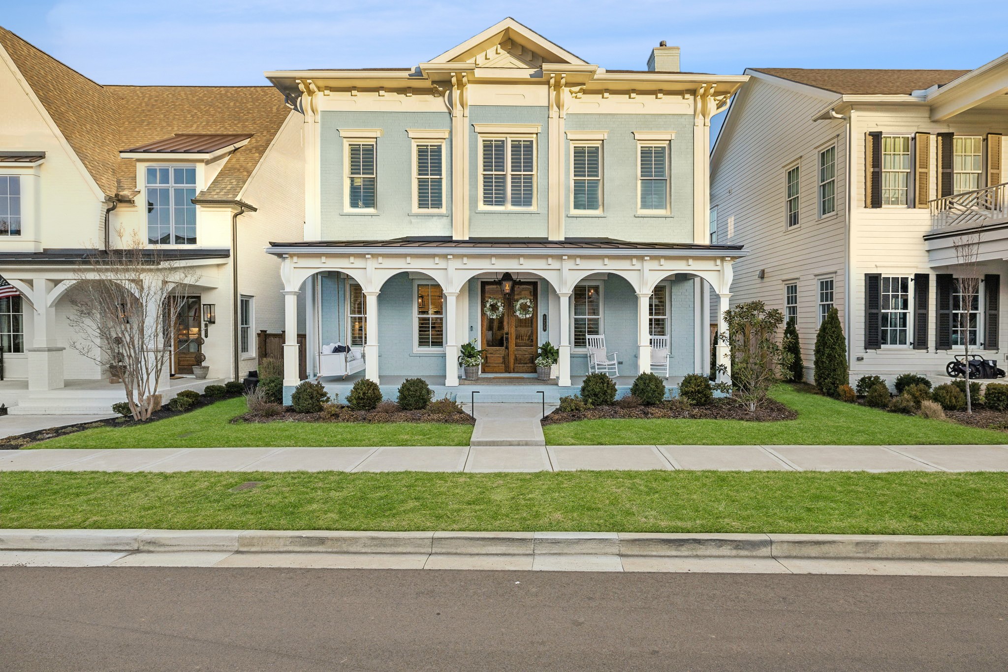 This home looks like something right out of downtown Franklin