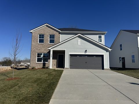 127 Dahlia Dr La Vergne TN 37086