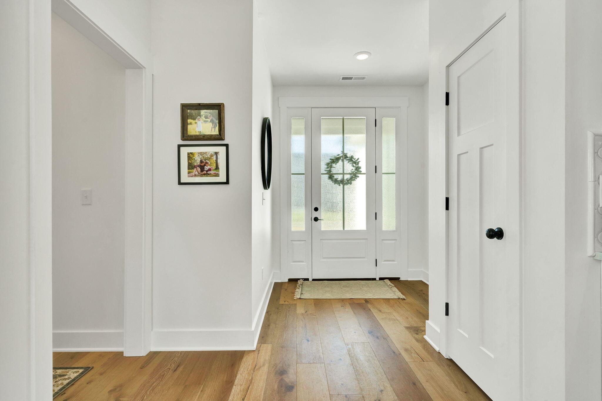 157 White Tail Lane NW