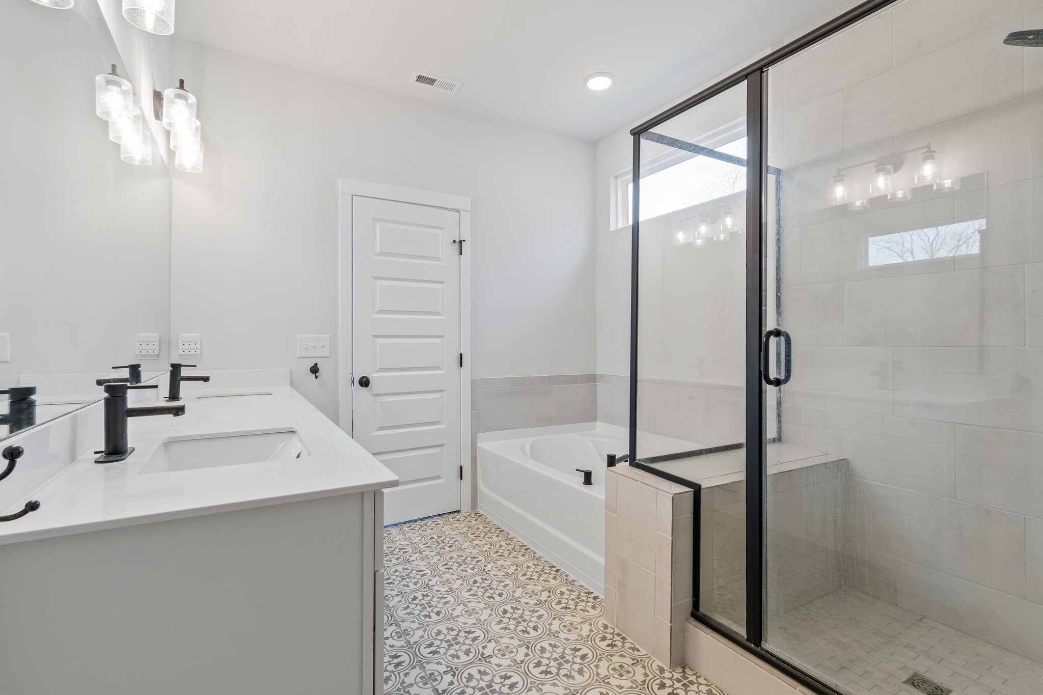 Nolensville, Tennessee 37135, United States, 4 Bedrooms Bedrooms, ,4 BathroomsBathrooms,Residential,Active,151379