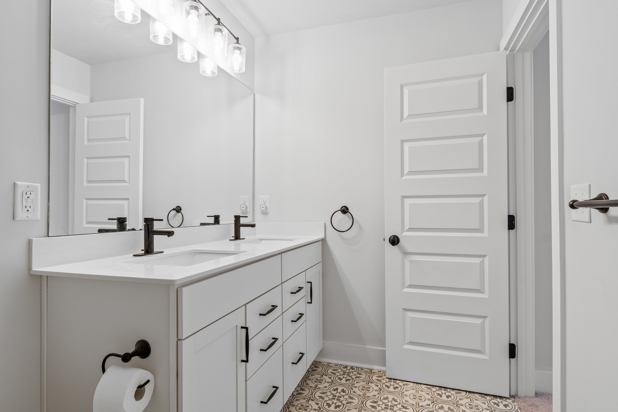 Nolensville, Tennessee 37135, United States, 4 Bedrooms Bedrooms, ,4 BathroomsBathrooms,Residential,Active,151379