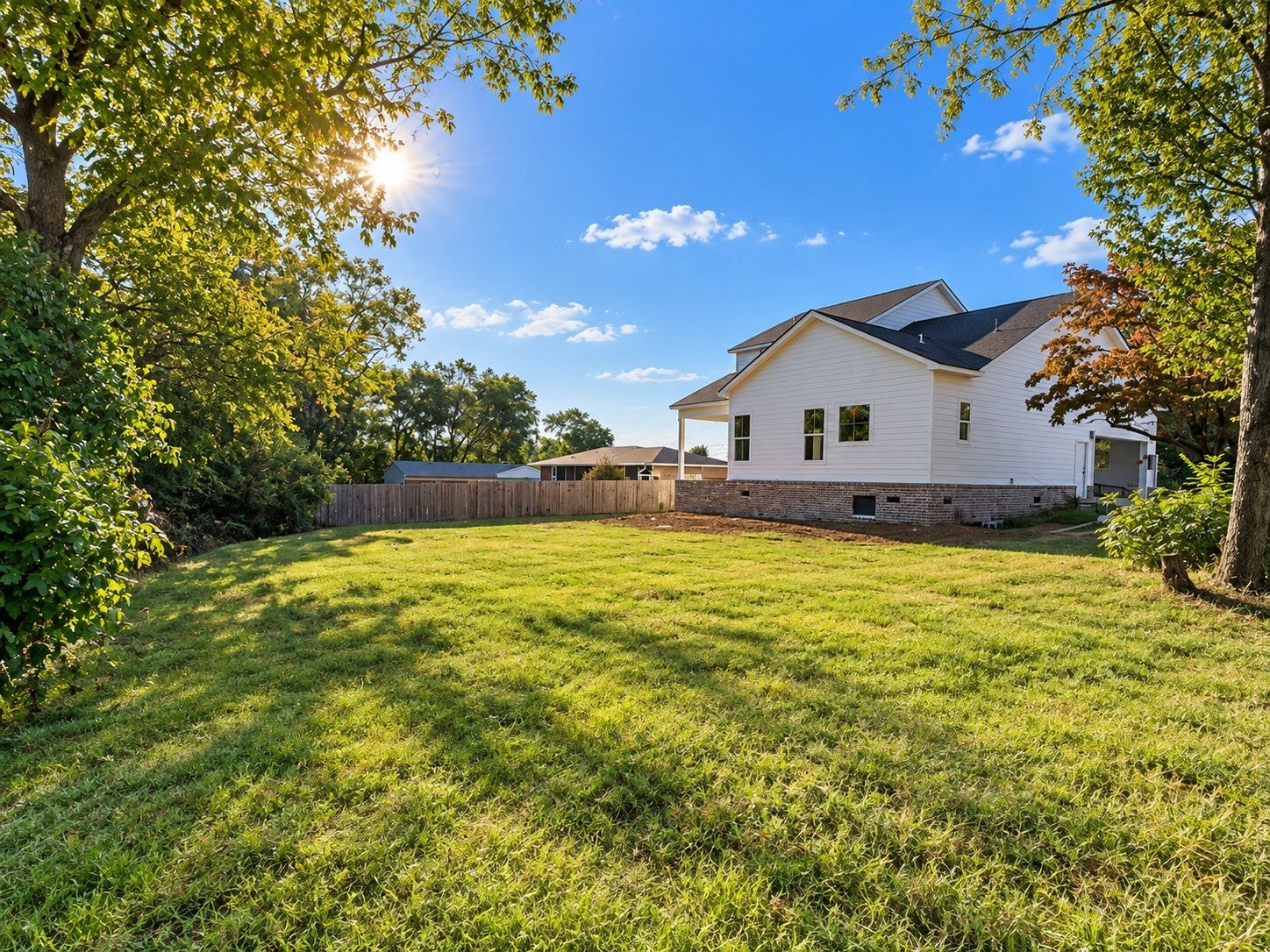 115 Belaire Dr