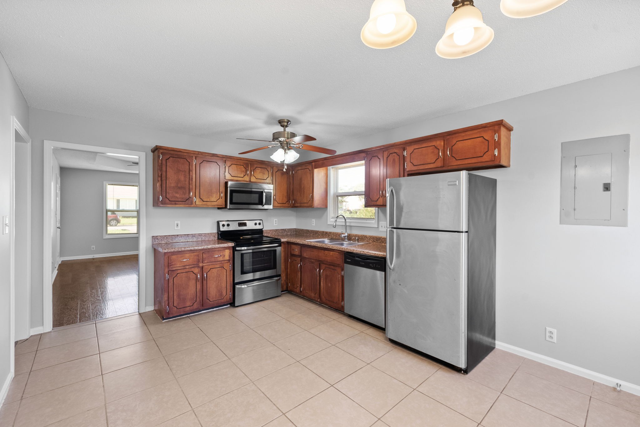 Oak Grove, Kentucky 42262, United States, 3 Bedrooms Bedrooms, ,2 BathroomsBathrooms,Residential,Active,139008