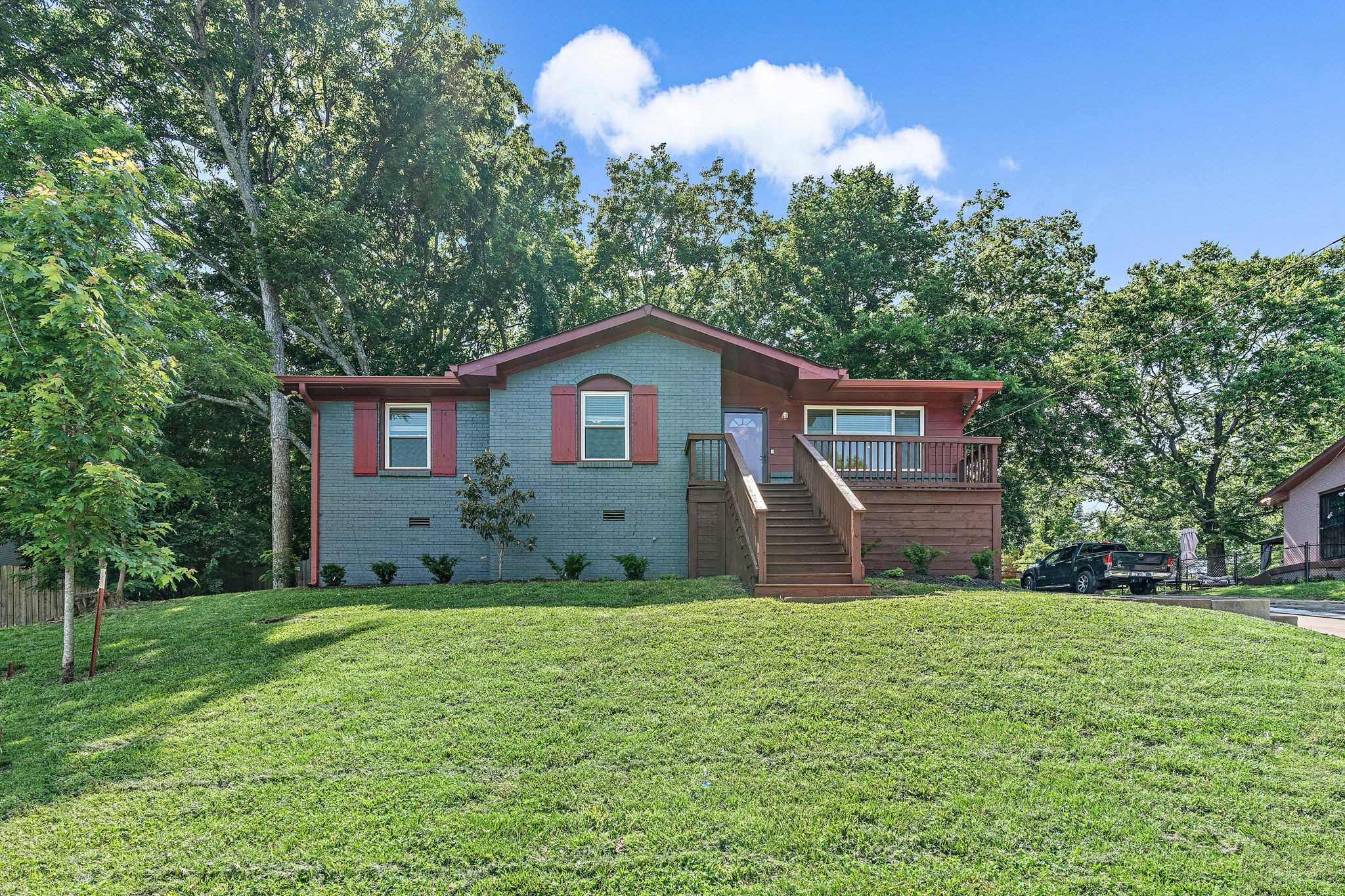 4183 Farmview Dr
