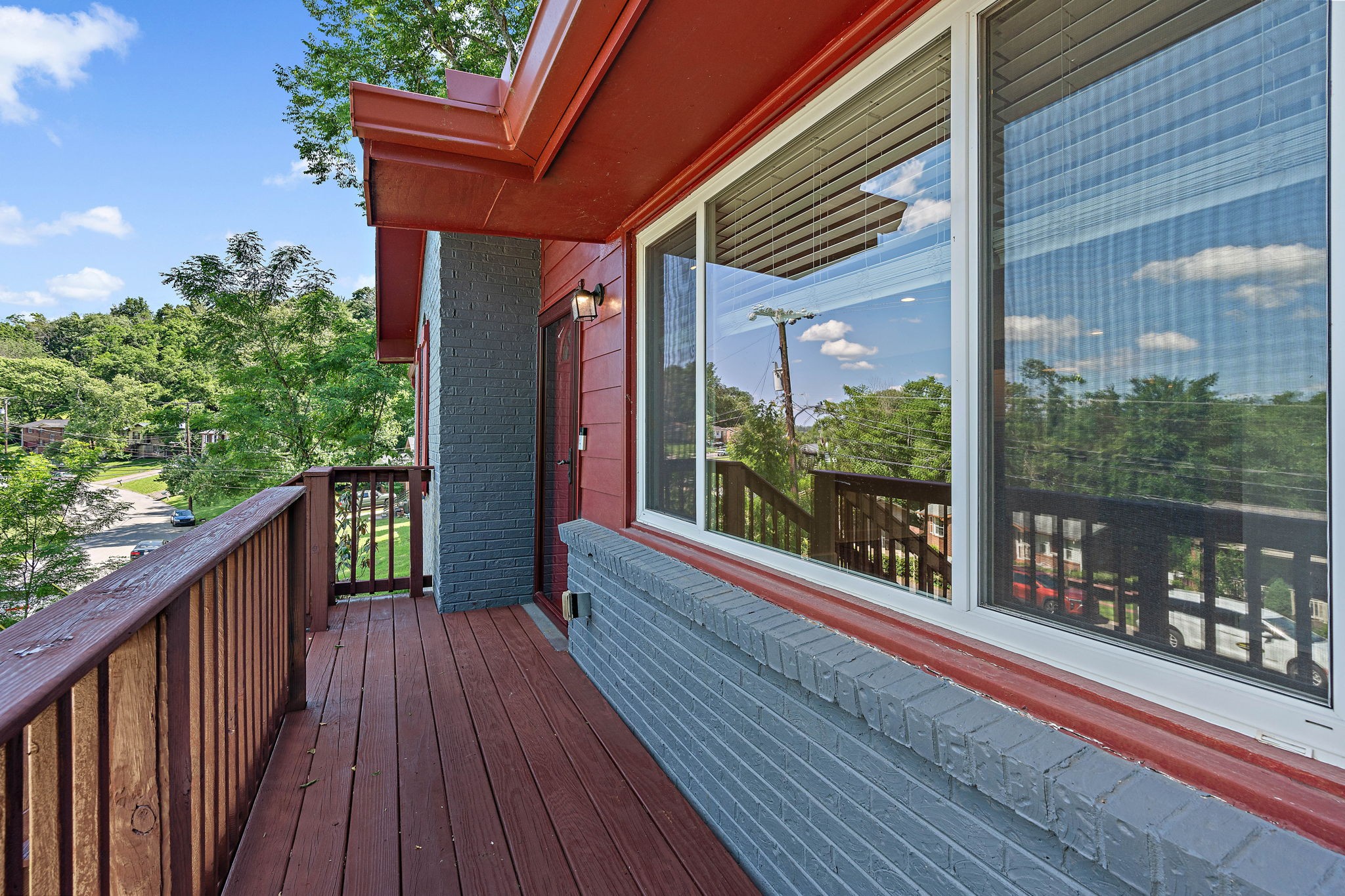 4183 Farmview Dr