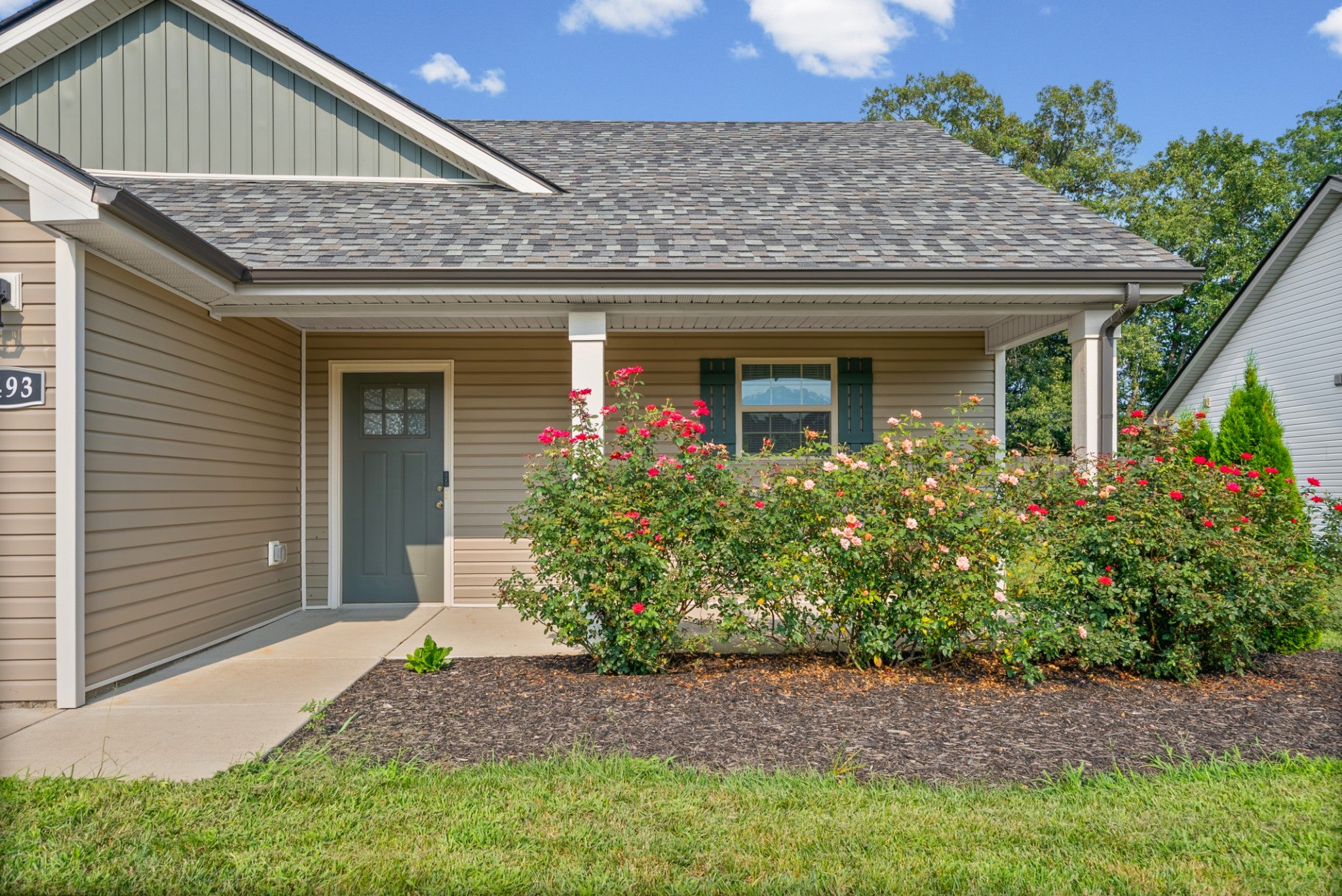 1493 Fredrick Dr