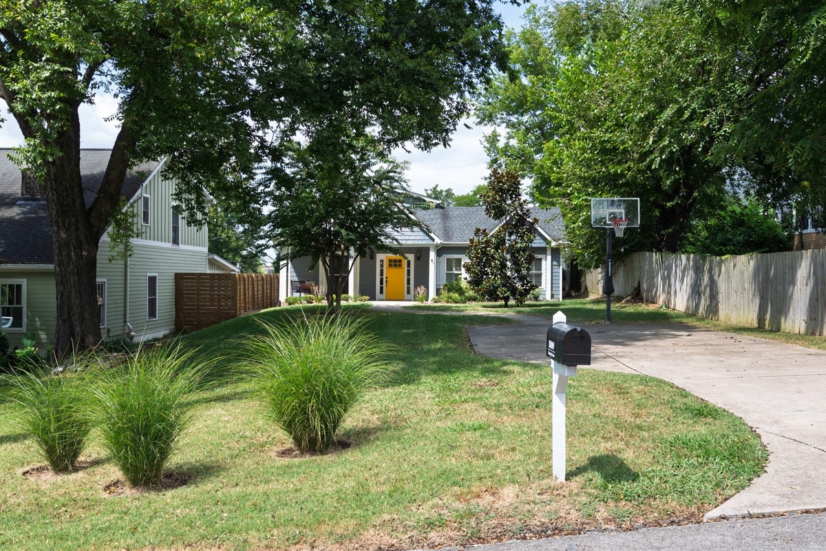5100 Nevada Ave