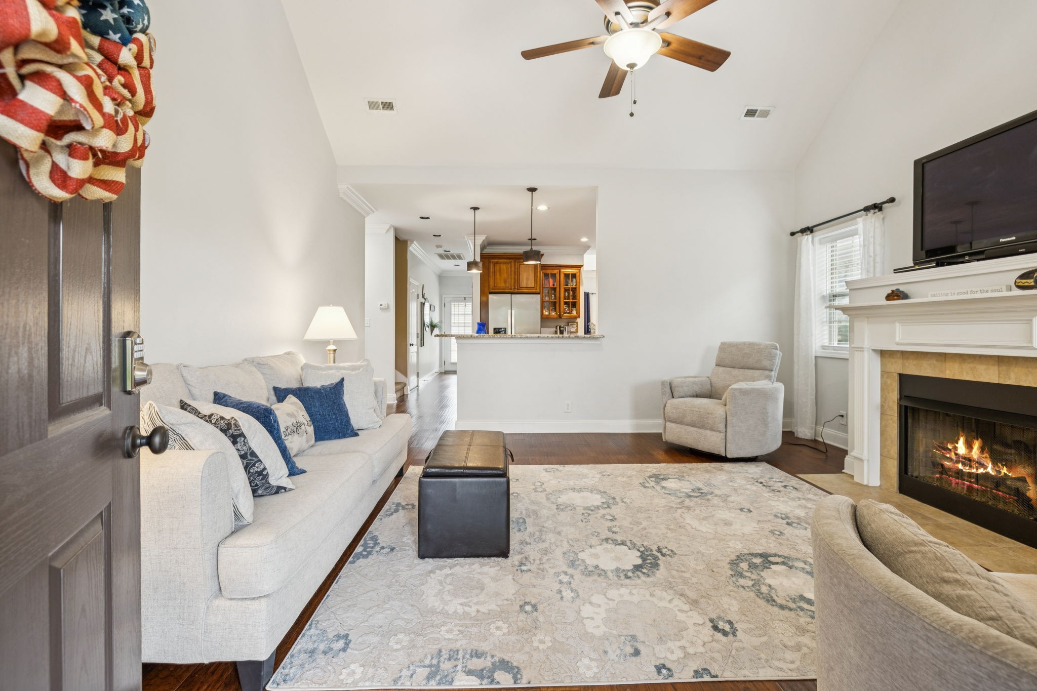 188 Whitman Aly
