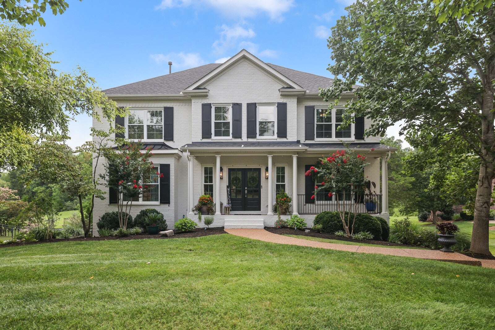 2020 Valley Brook Dr, Brentwood TN 37027 5-bed home, photo 3 of 60