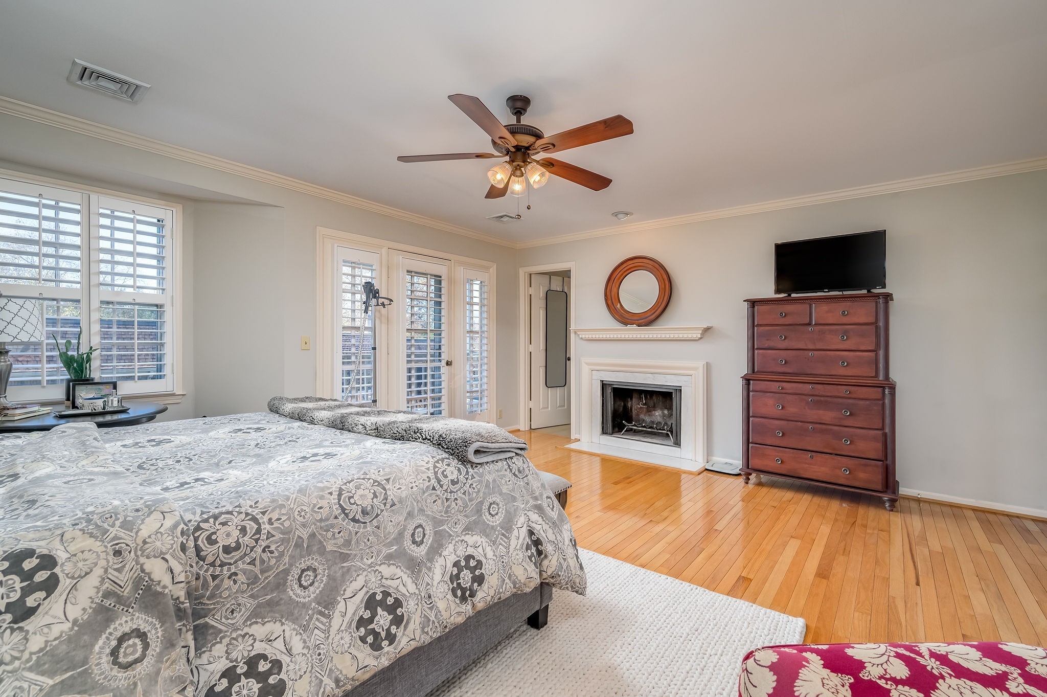 Nashville, Tennessee 37205, United States, 3 Bedrooms Bedrooms, ,3 BathroomsBathrooms,Residential,Active,6569