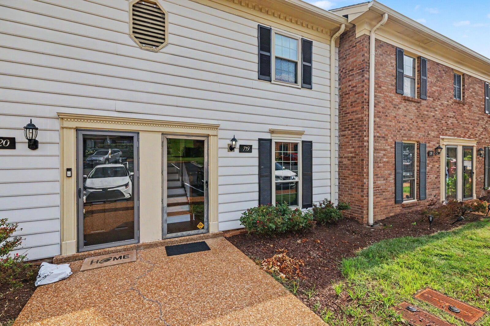 719 Fox Ridge Dr