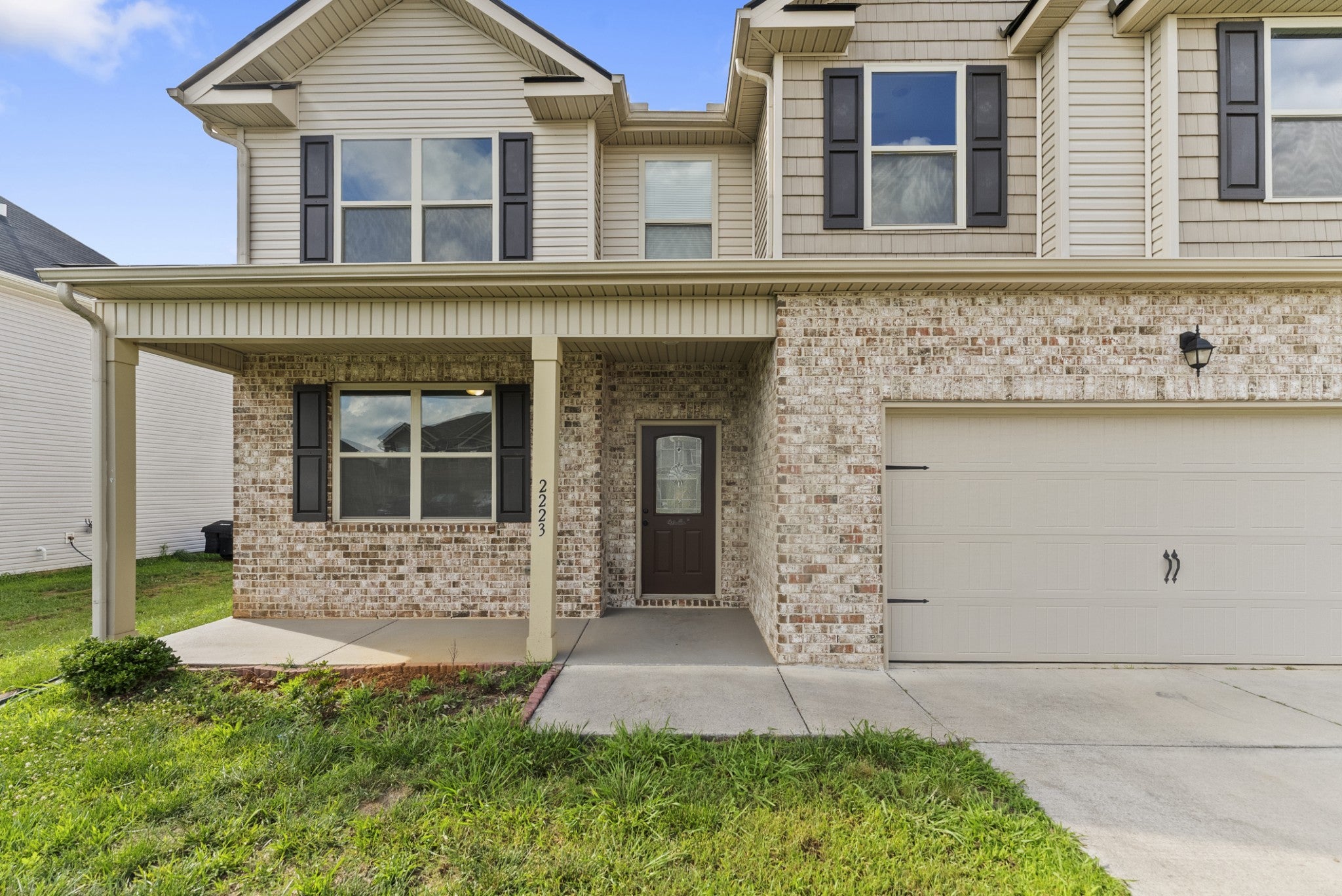 2223 Viking Ct
