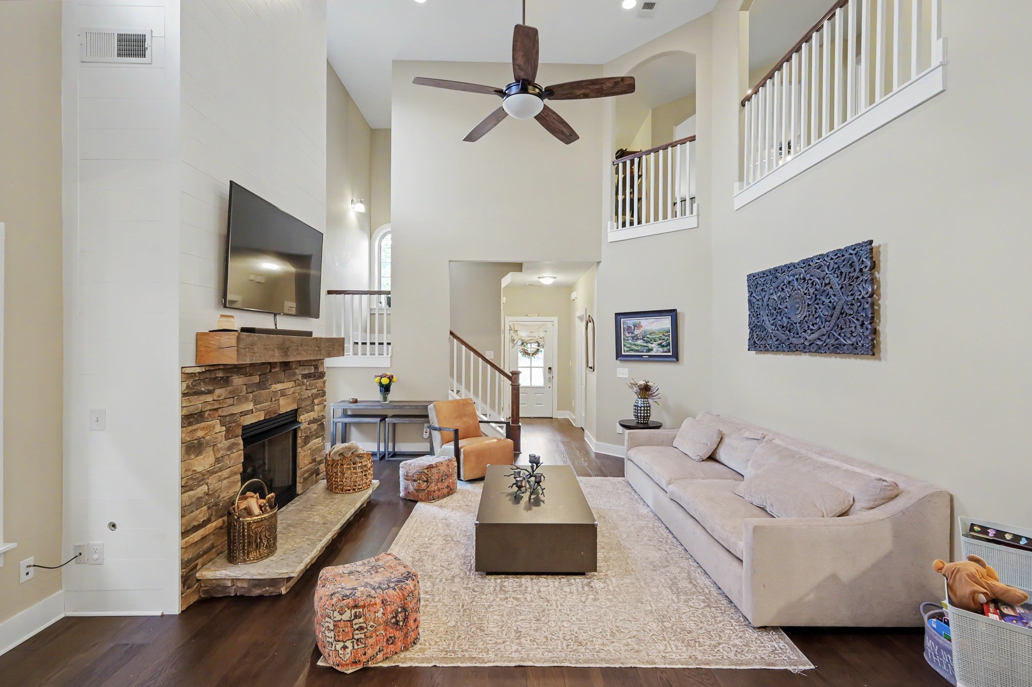 2214 Chaucer Park Ln