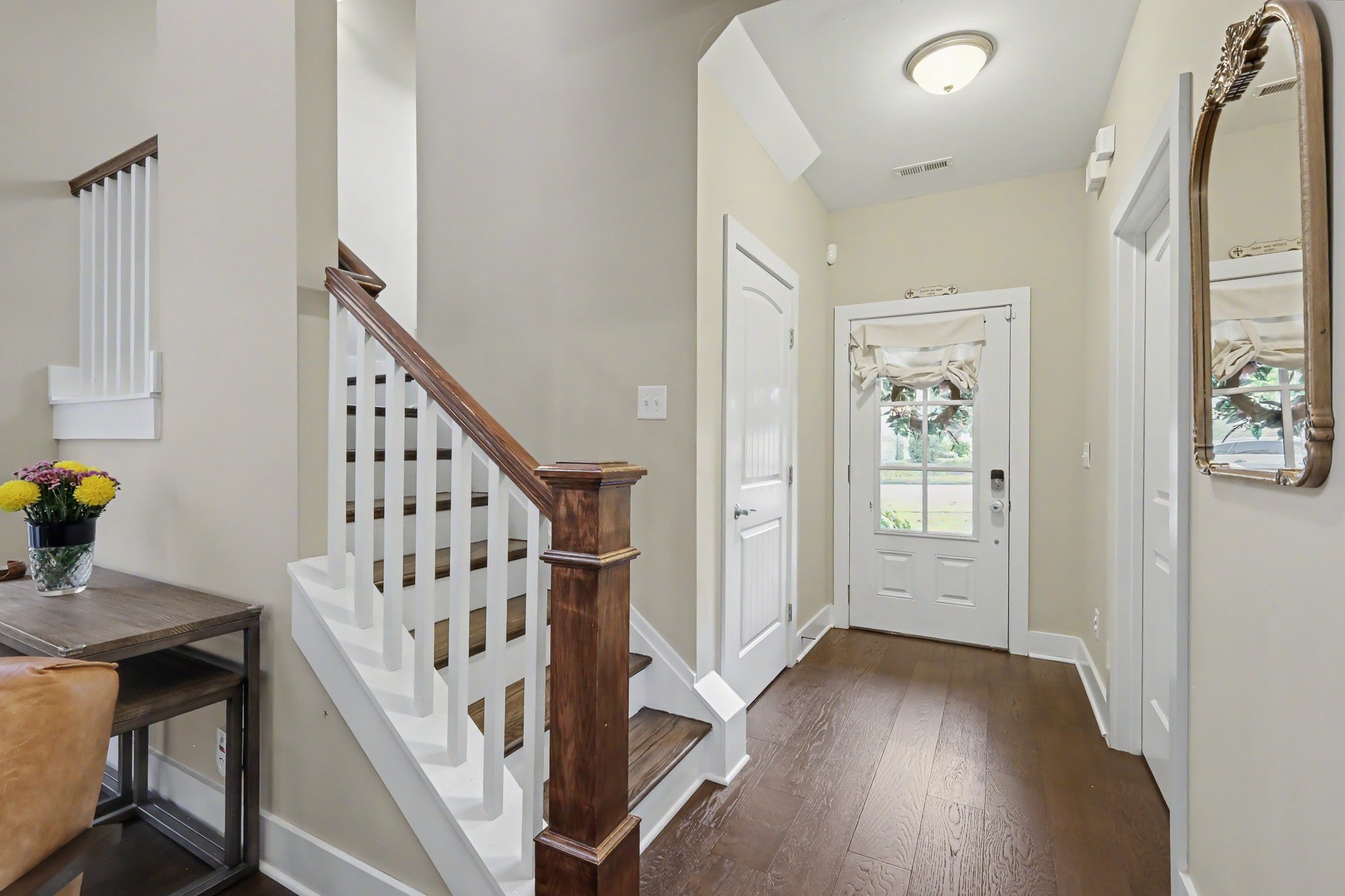 2214 Chaucer Park Ln