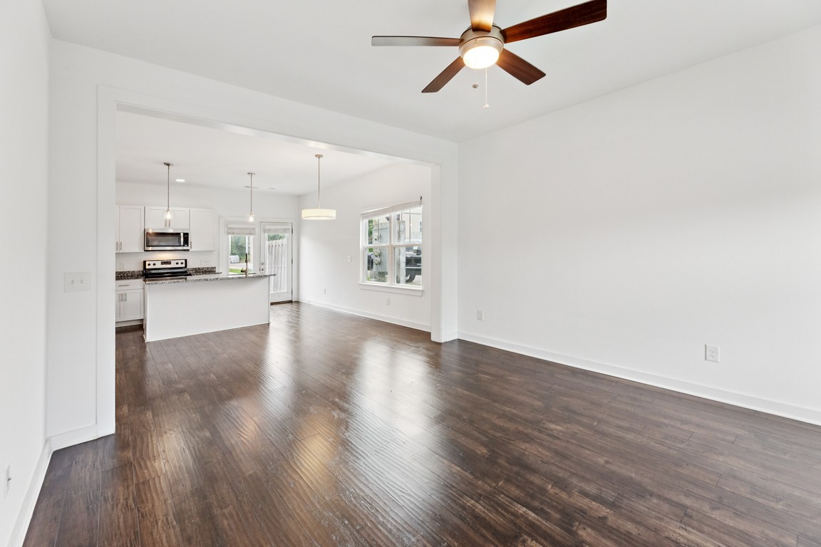 1840 Isabelle Ct