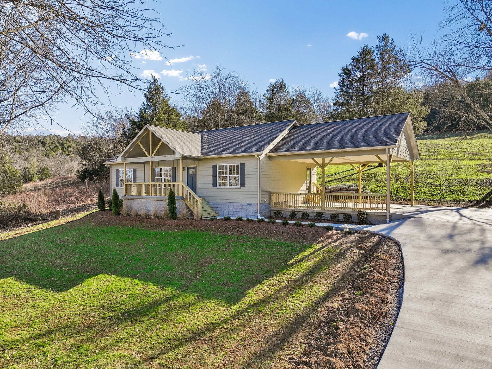 105 Agee Branch Ln