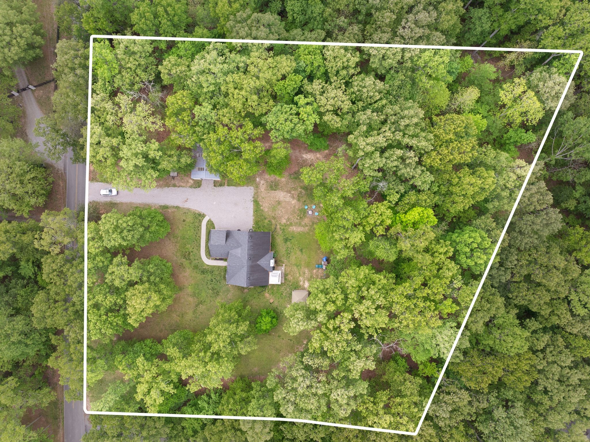 1202 Whippoorwill Dr
