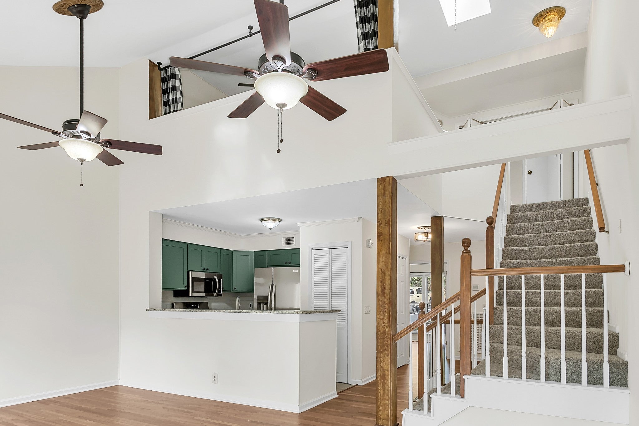 211 Riverstone Ct