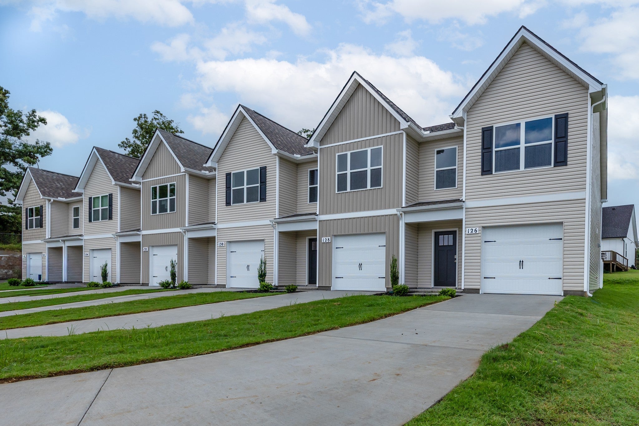 128 Mattie Ct
