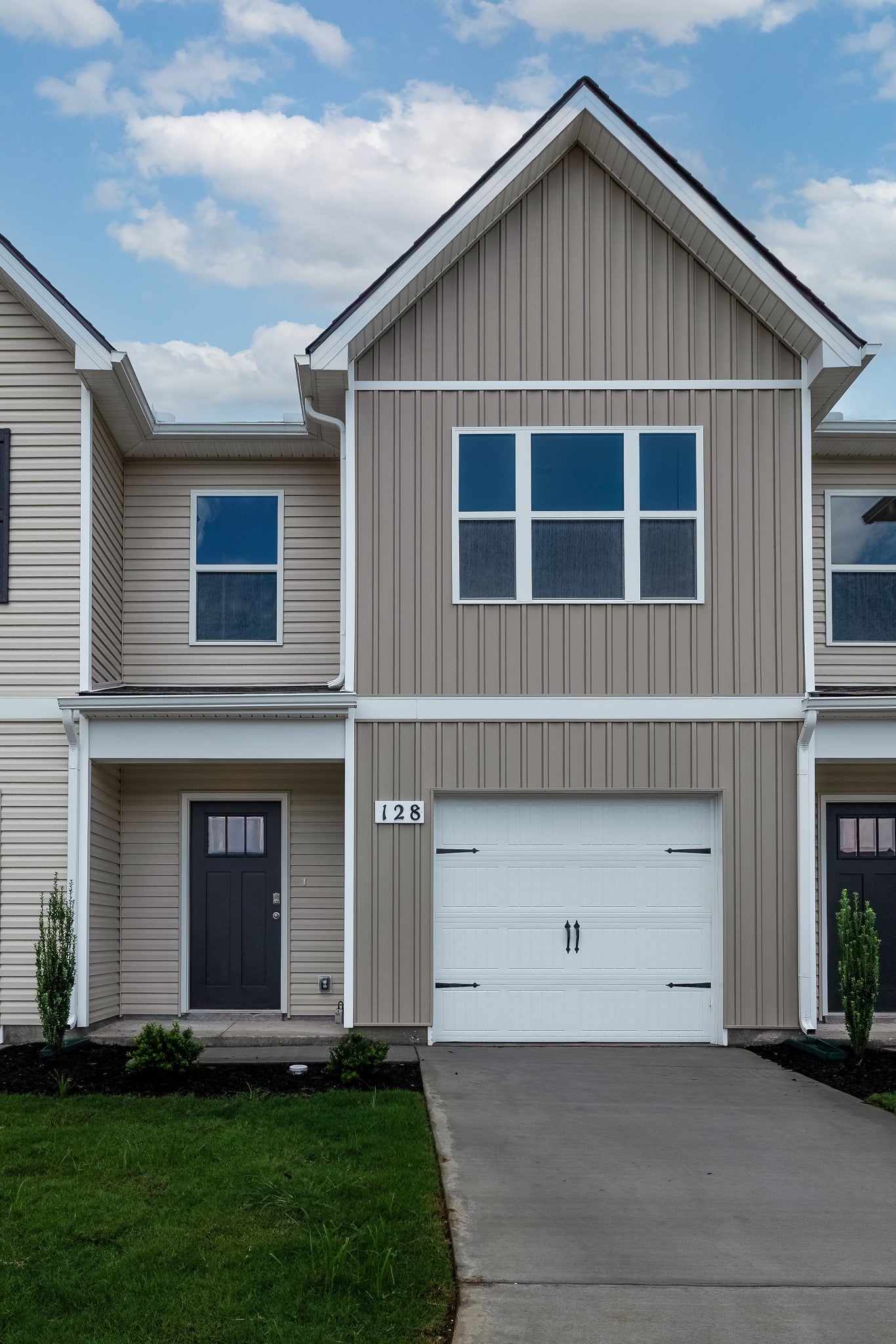 128 Mattie Ct