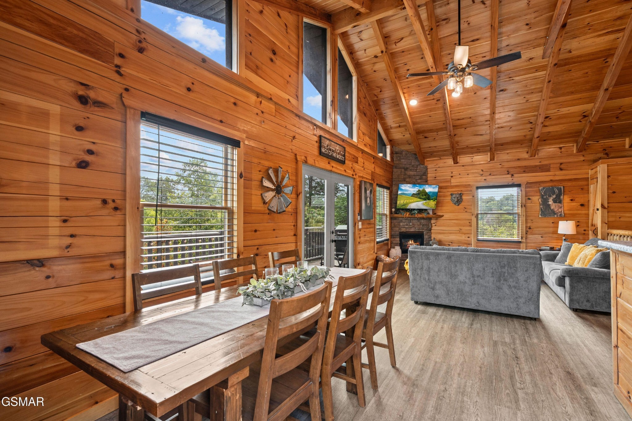 705 Rondayview Lane