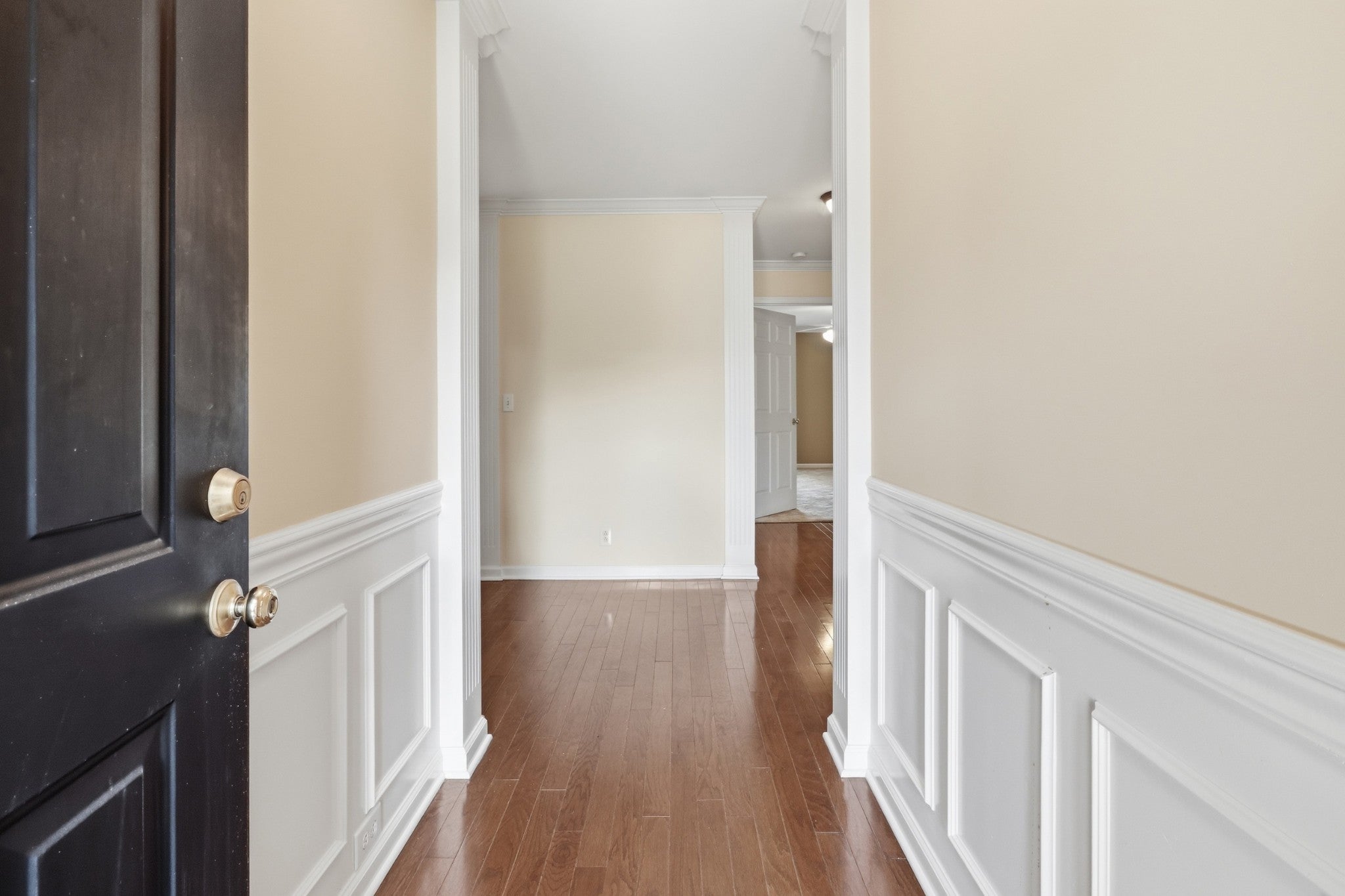 439 Golfview Ct