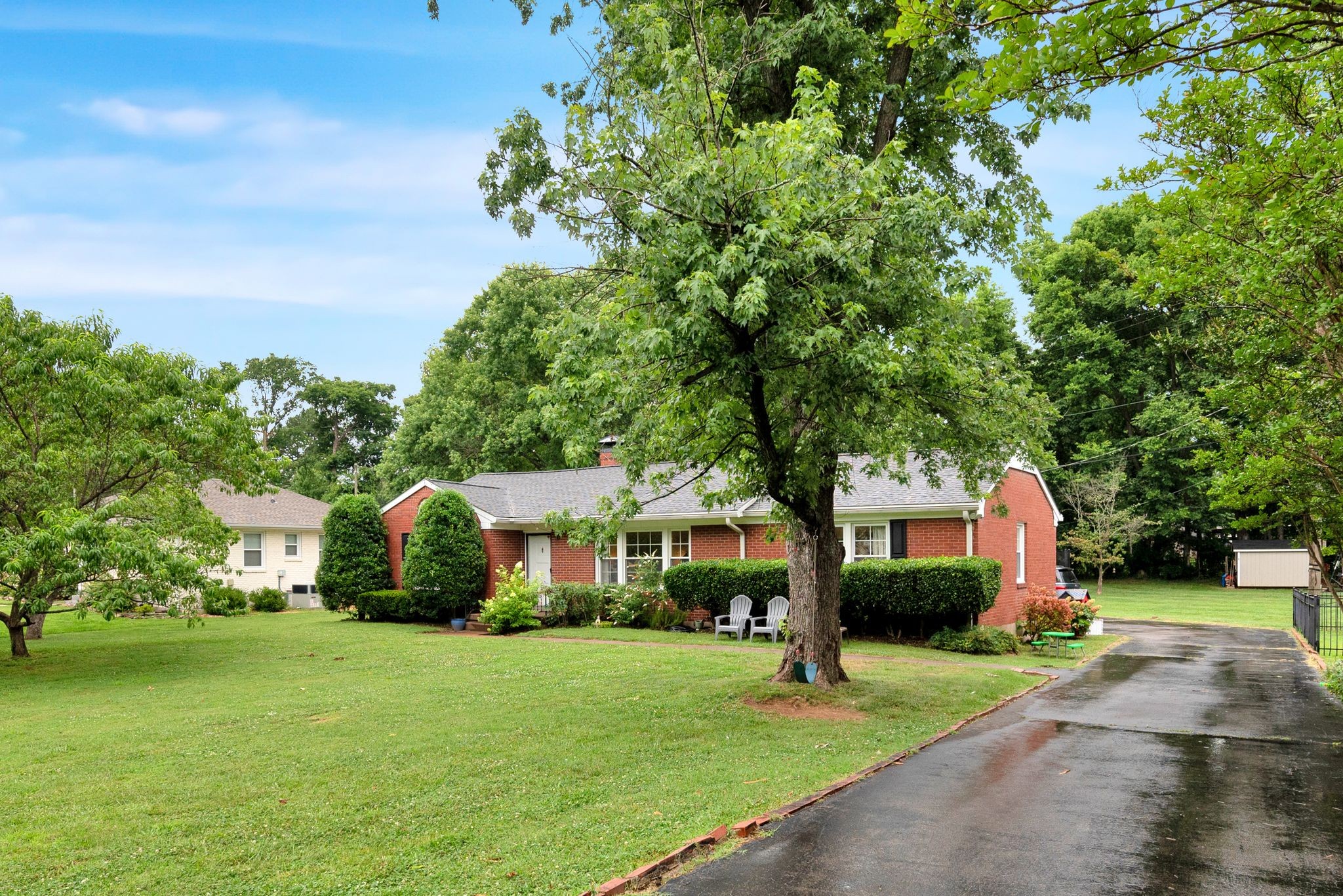 604 Rochelle Dr