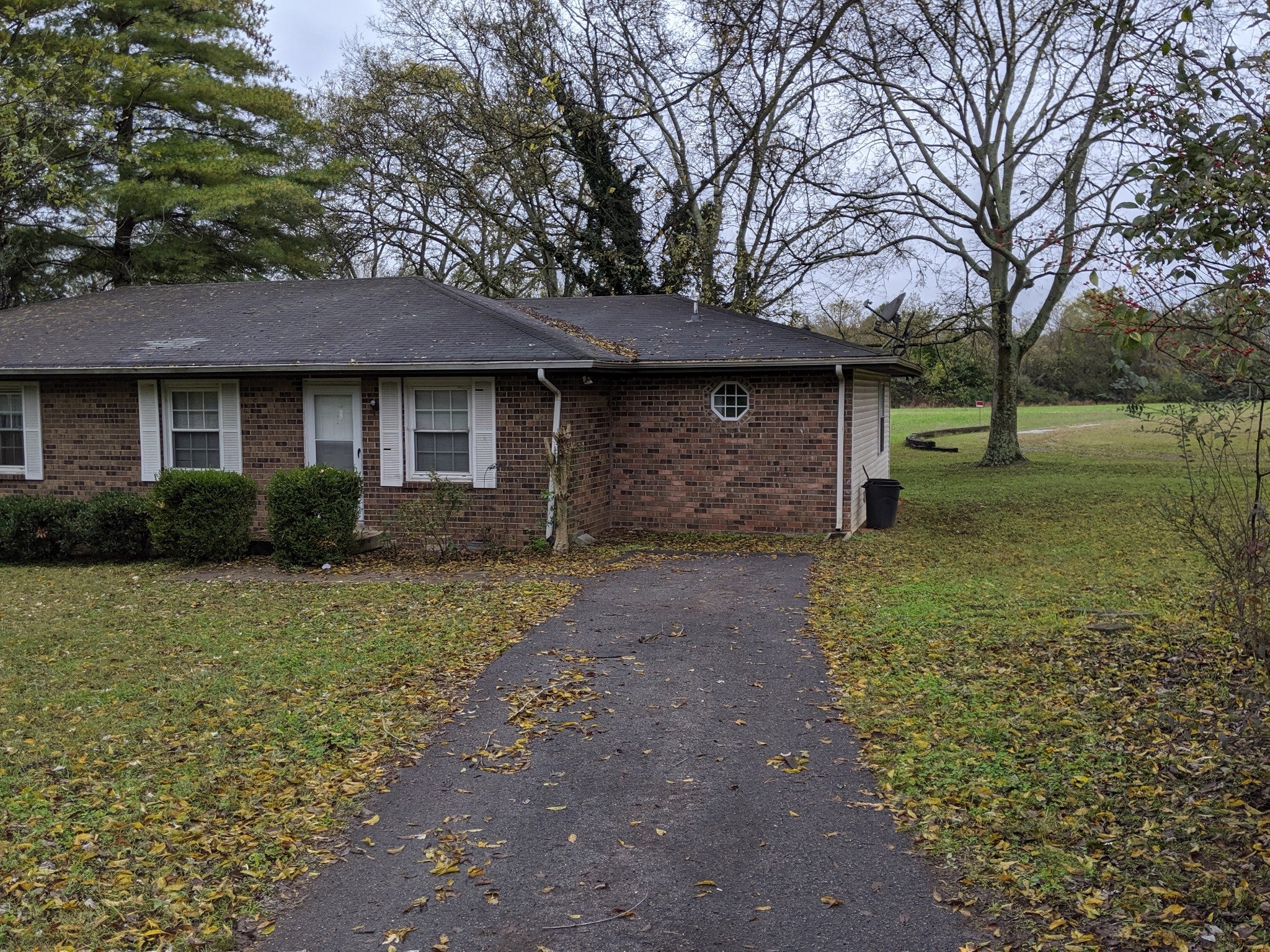 3-bed home for rent in Hermitage, TN 37076, 8183 Bonnafair Dr B 8183 Bonnafair Dr B, Hermitage TN 37076 3-bed home, photo 1 of 14