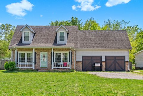 3433 Oak Lawn Dr Clarksville TN 37042