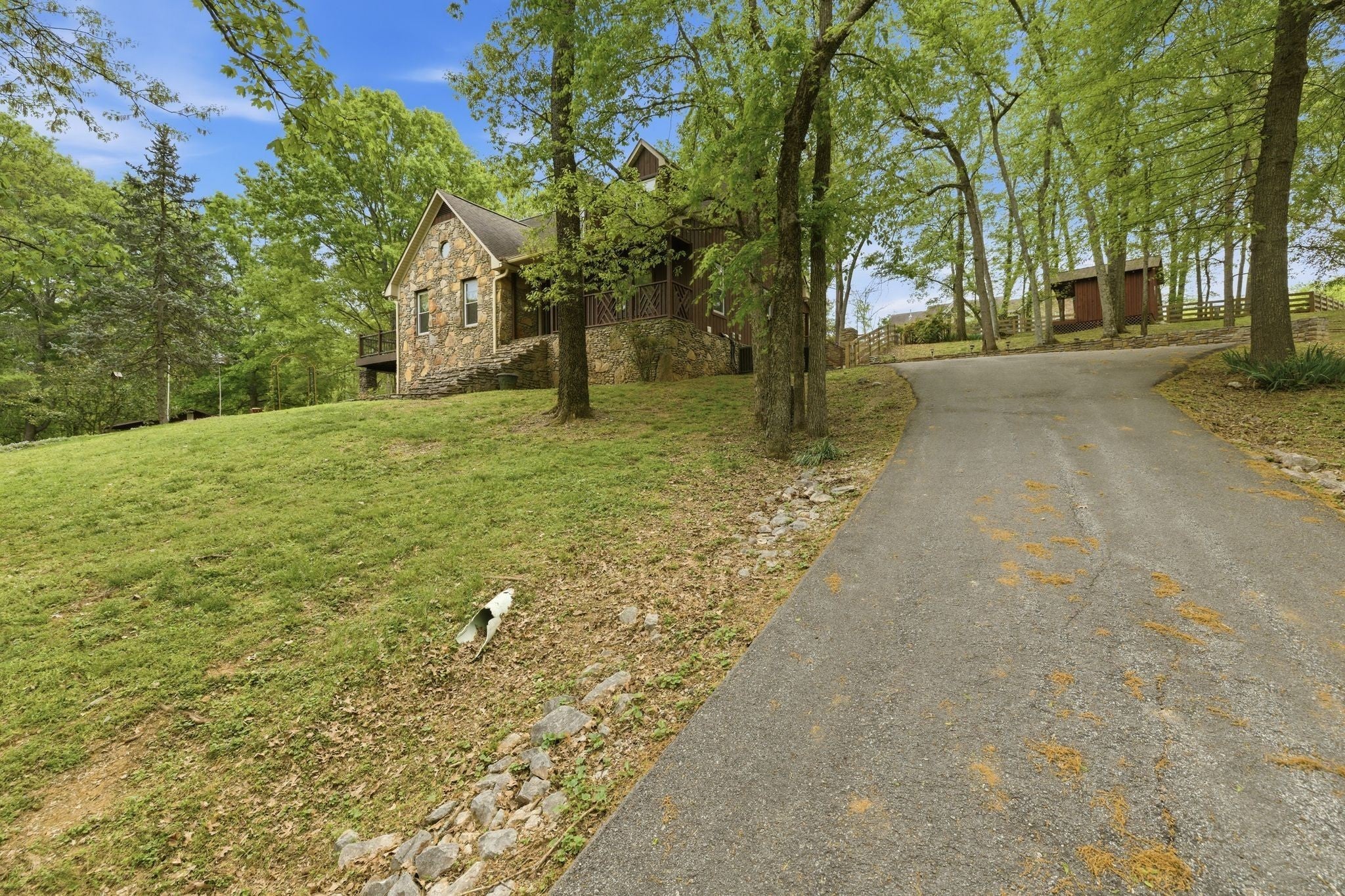 2105 Alpine Dr
