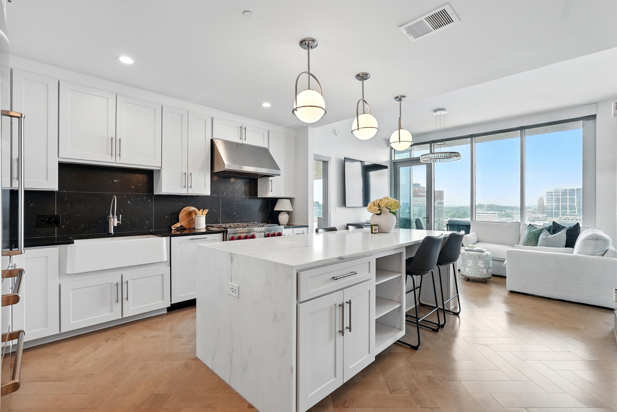 1616 West End Ave 1611