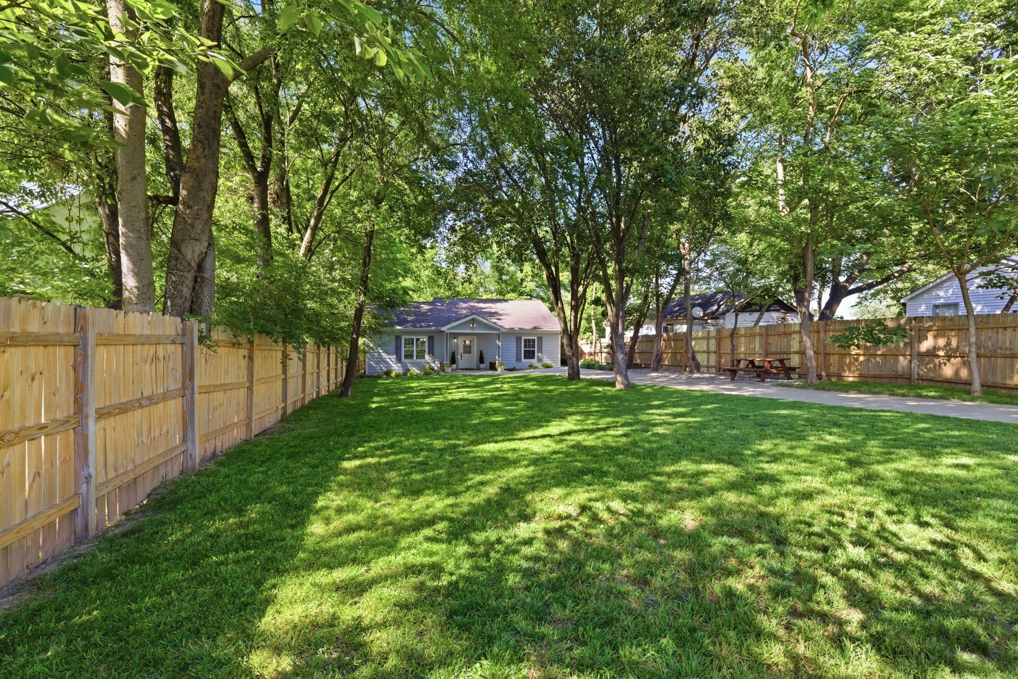 300 Timmons St