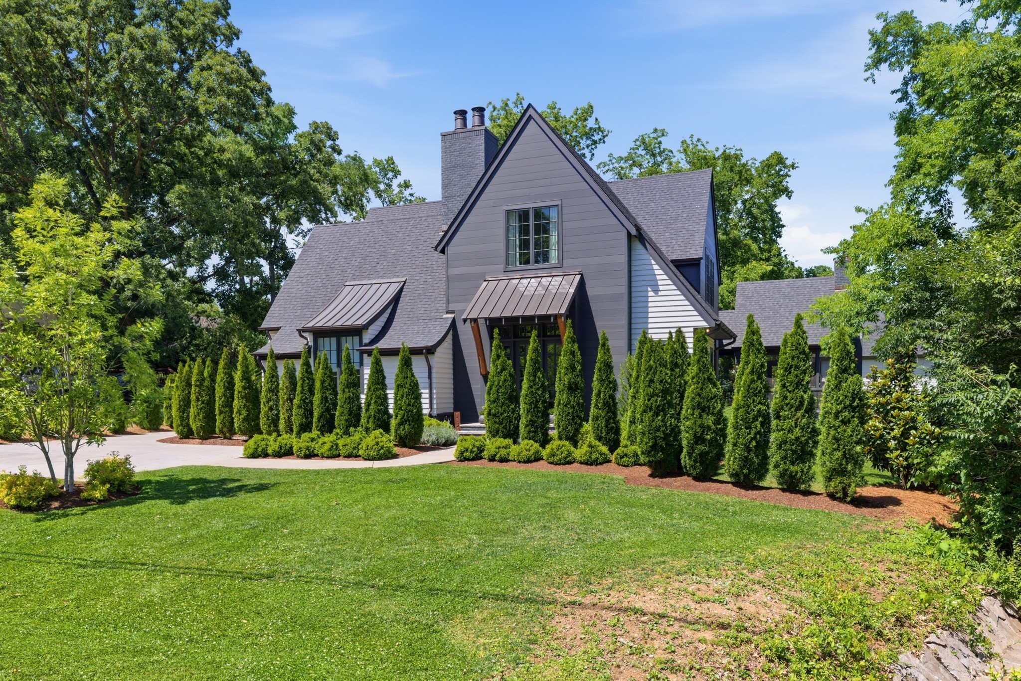1138 Brookmeade Dr