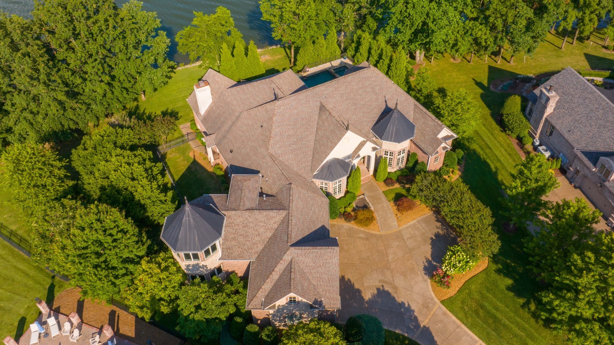 Gallatin, Tennessee, 37066, United States, 4 Bedrooms Bedrooms, ,5 BathroomsBathrooms,Residential,Active,2036684