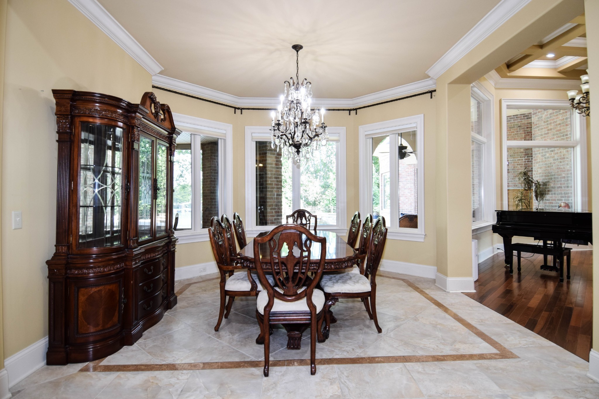 Gallatin, Tennessee, 37066, United States, 4 Bedrooms Bedrooms, ,5 BathroomsBathrooms,Residential,Active,2036684