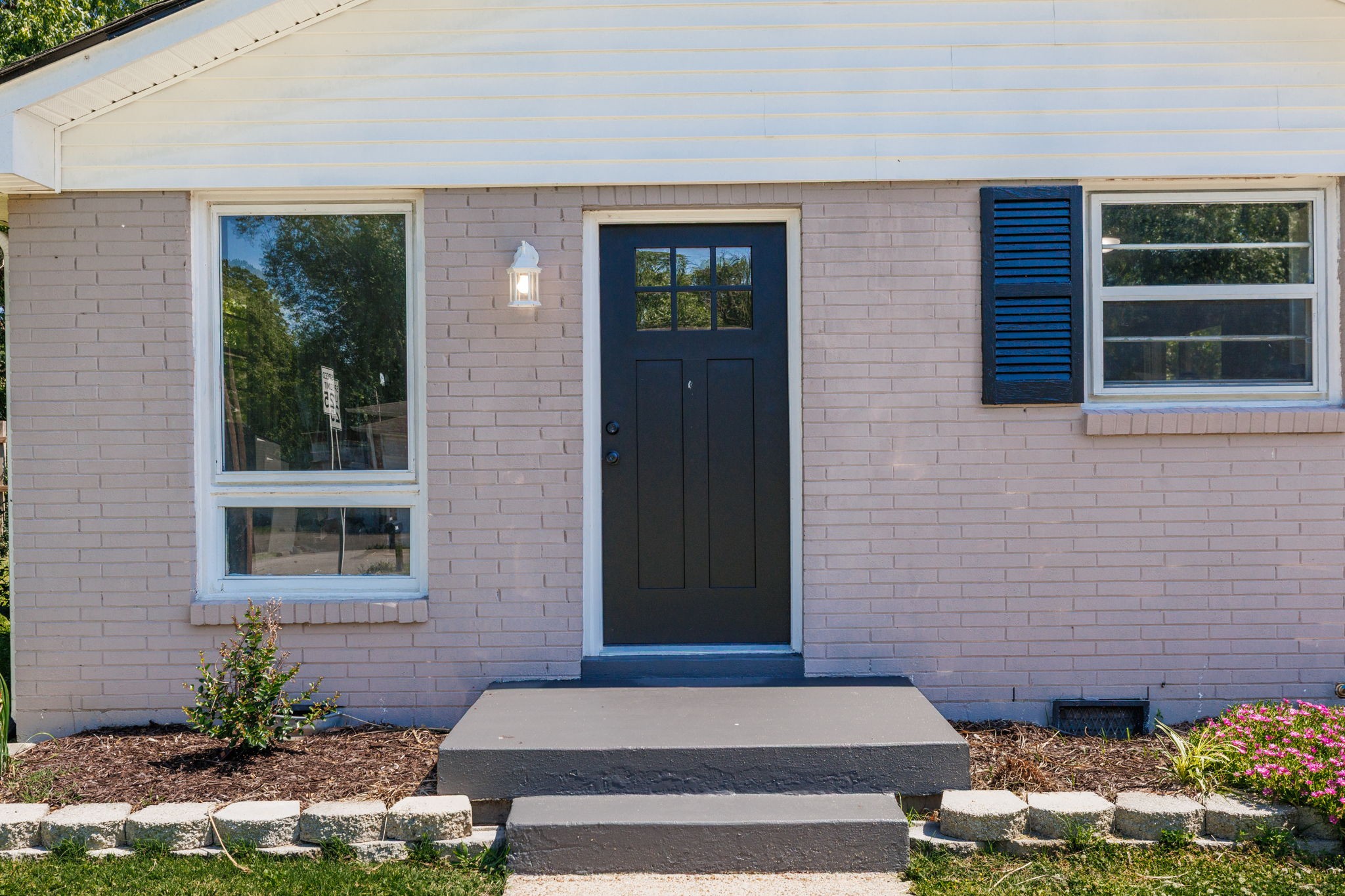 3228 Cloverwood Dr