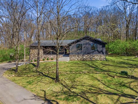 1805 Stonehaven Ct Nashville TN 37215