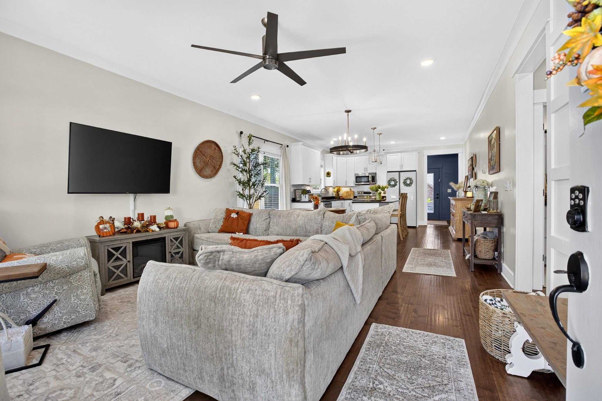 3133 NW Parkstone Cove