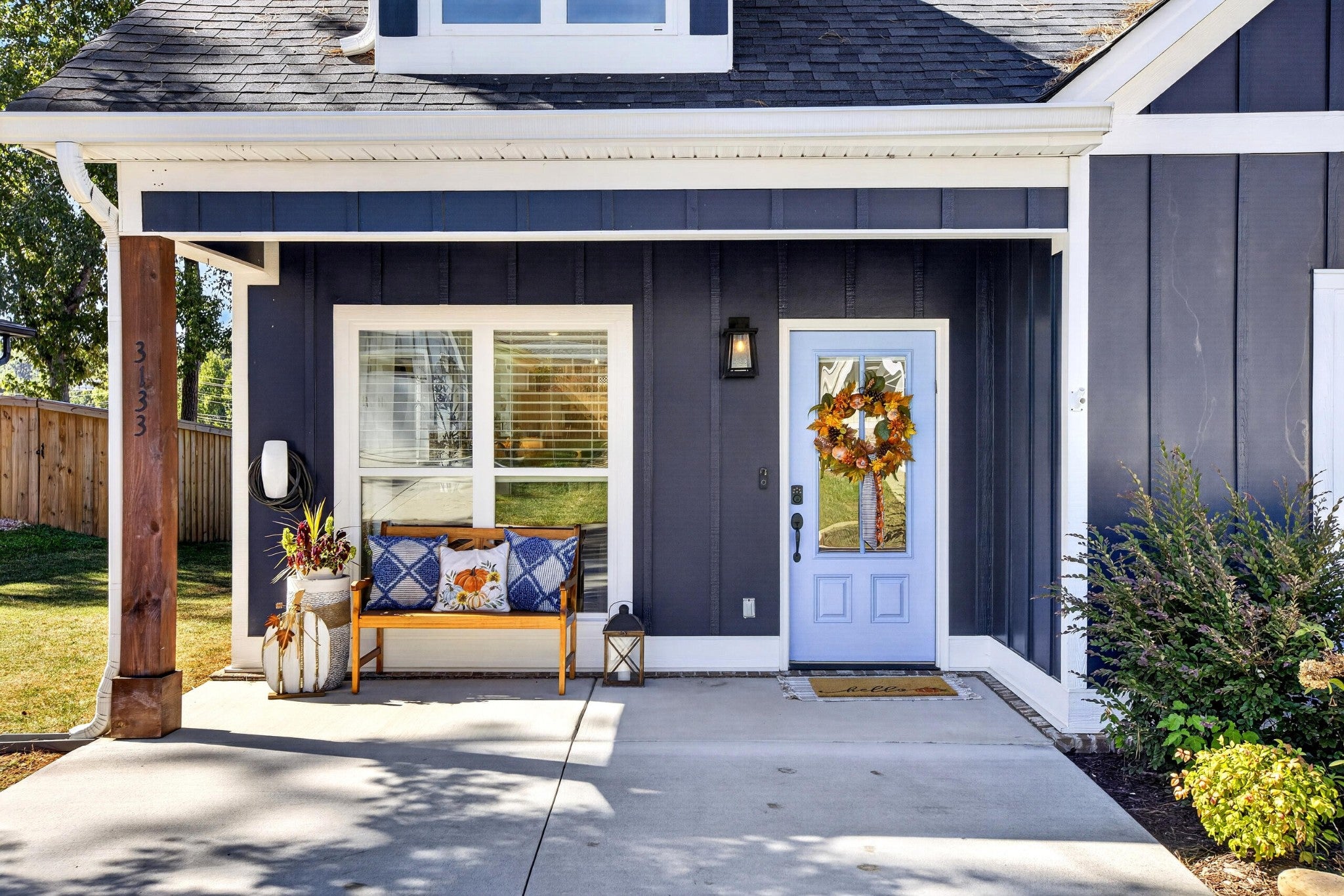 3133 NW Parkstone Cove