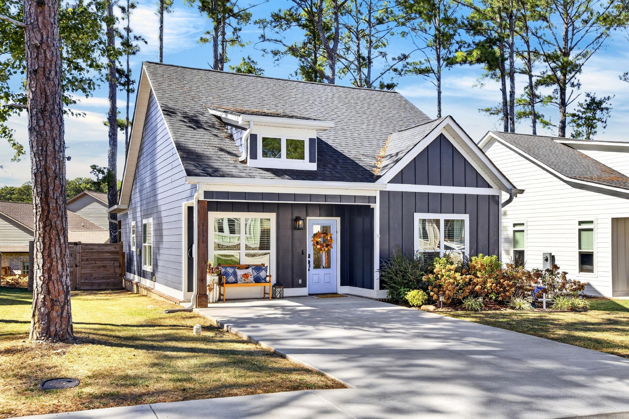 3133 NW Parkstone Cove