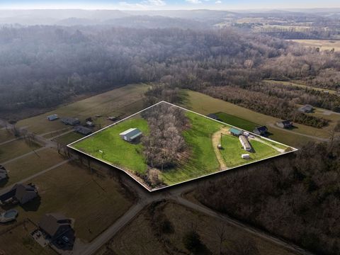 3118 McKibbon Rd Culleoka TN 38451