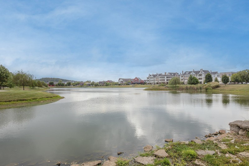 991 Westhaven Blvd 32