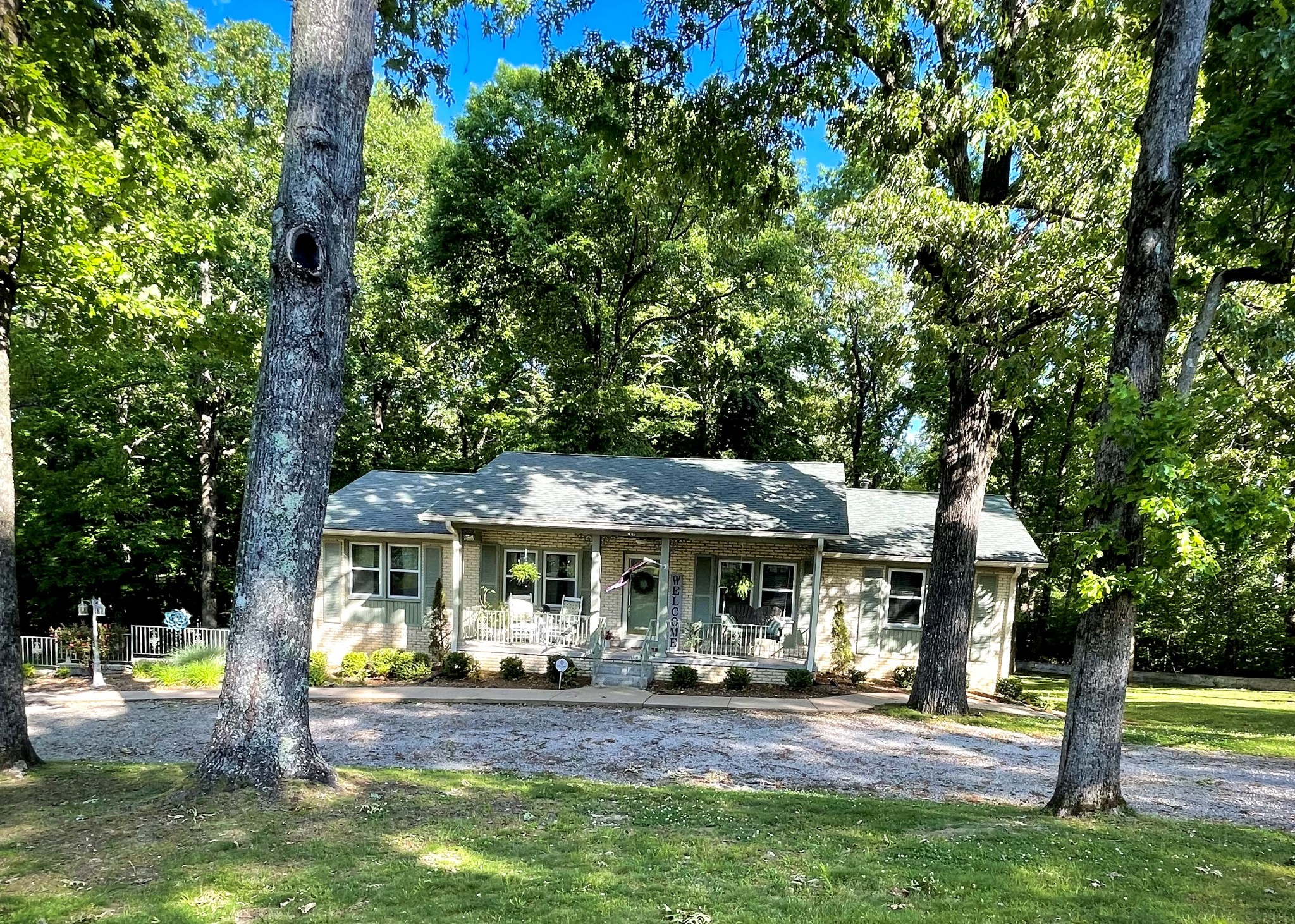 100 Canary Dr