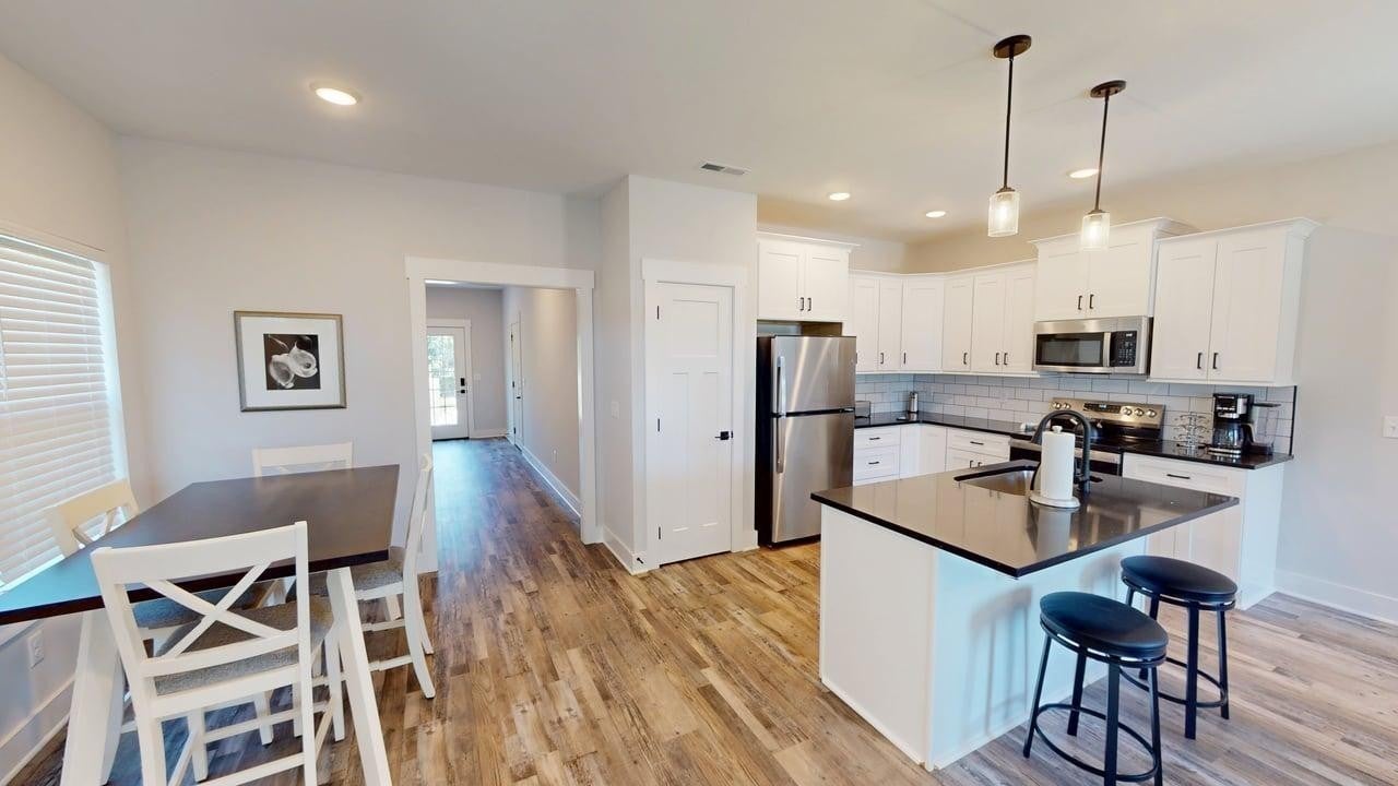 Pictures are of the furnished unit!