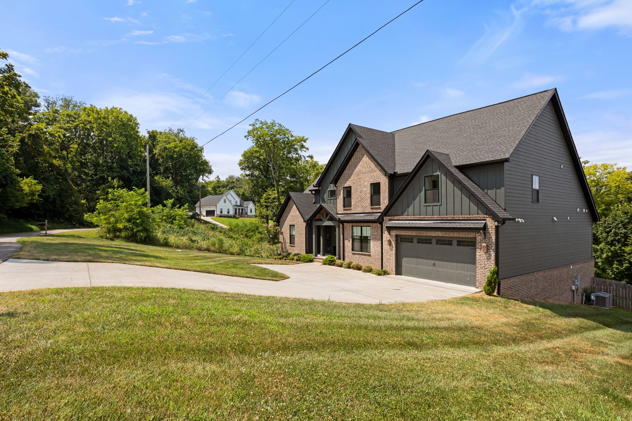 2114 Alpine Dr